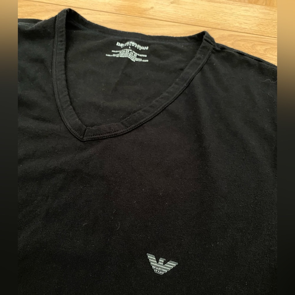 Emporio Armani Men’s Black Short Sleeve Shirt - Picture 2 of 4